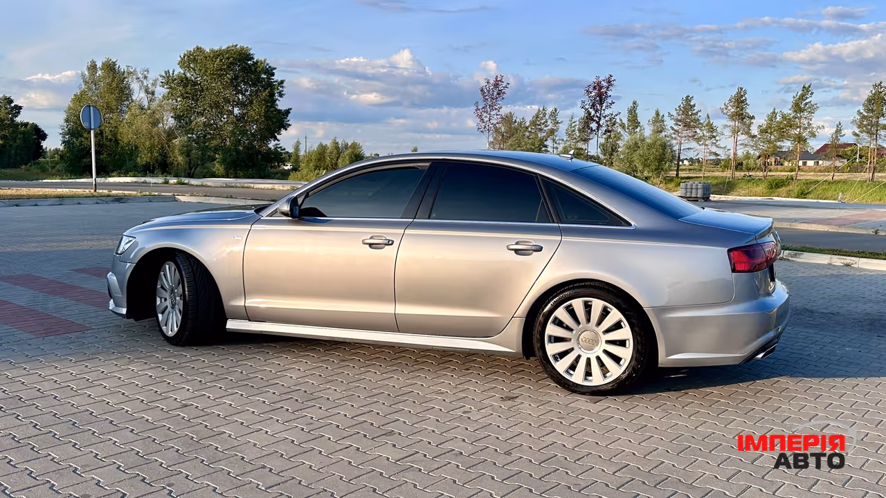 Audi A6 - фото 11