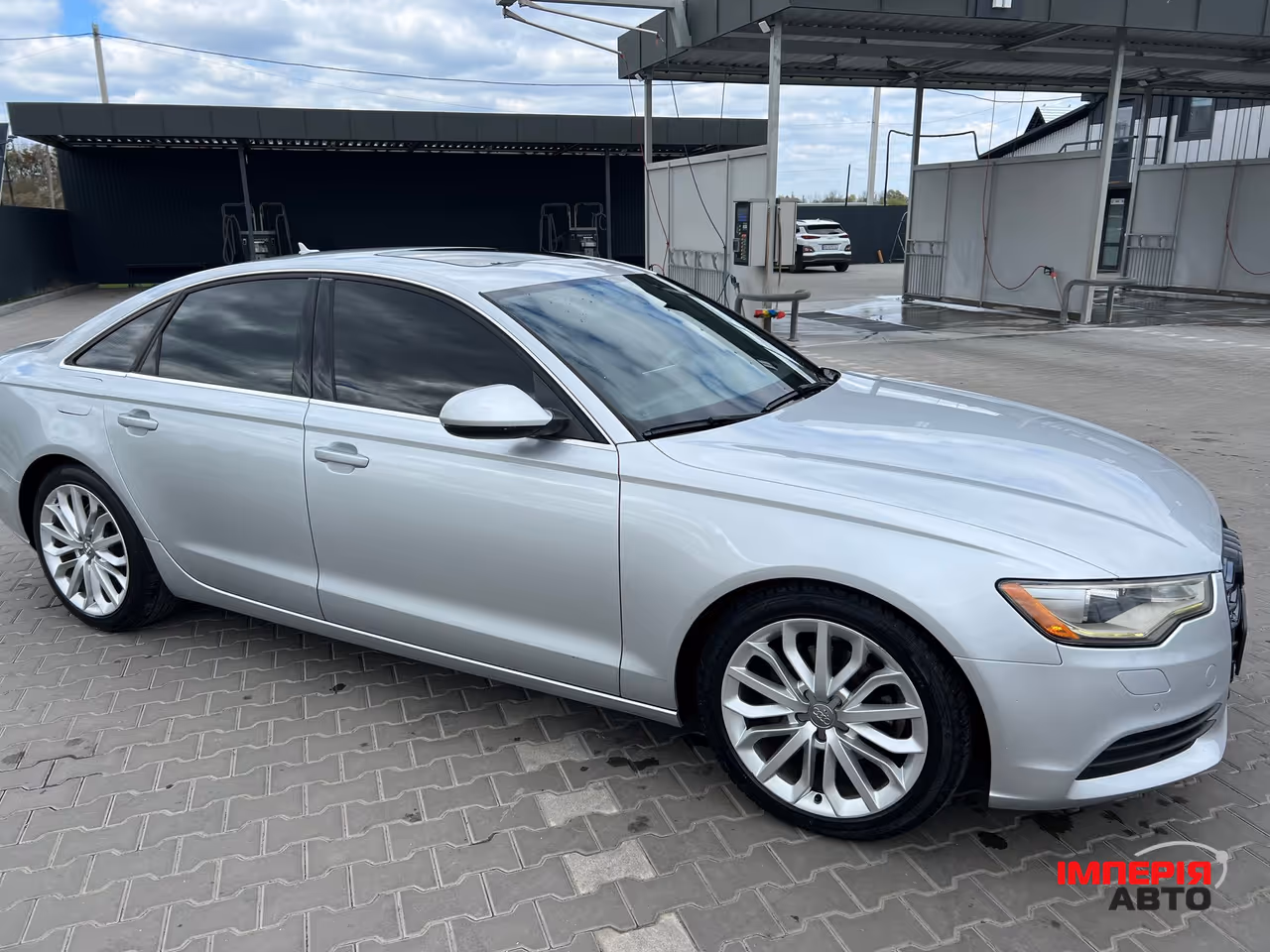 Audi A6 - фото 32