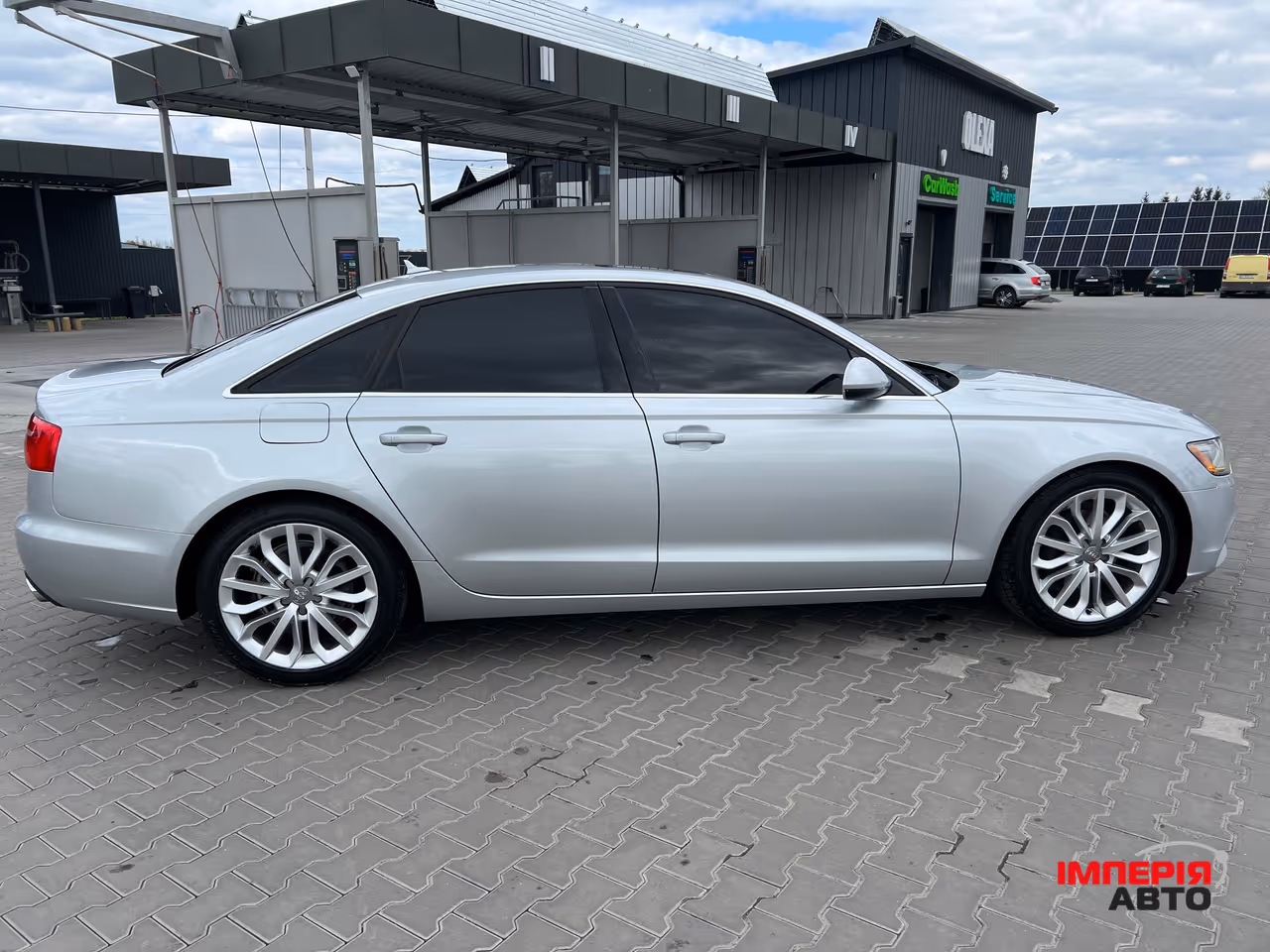 Audi A6 - фото 25