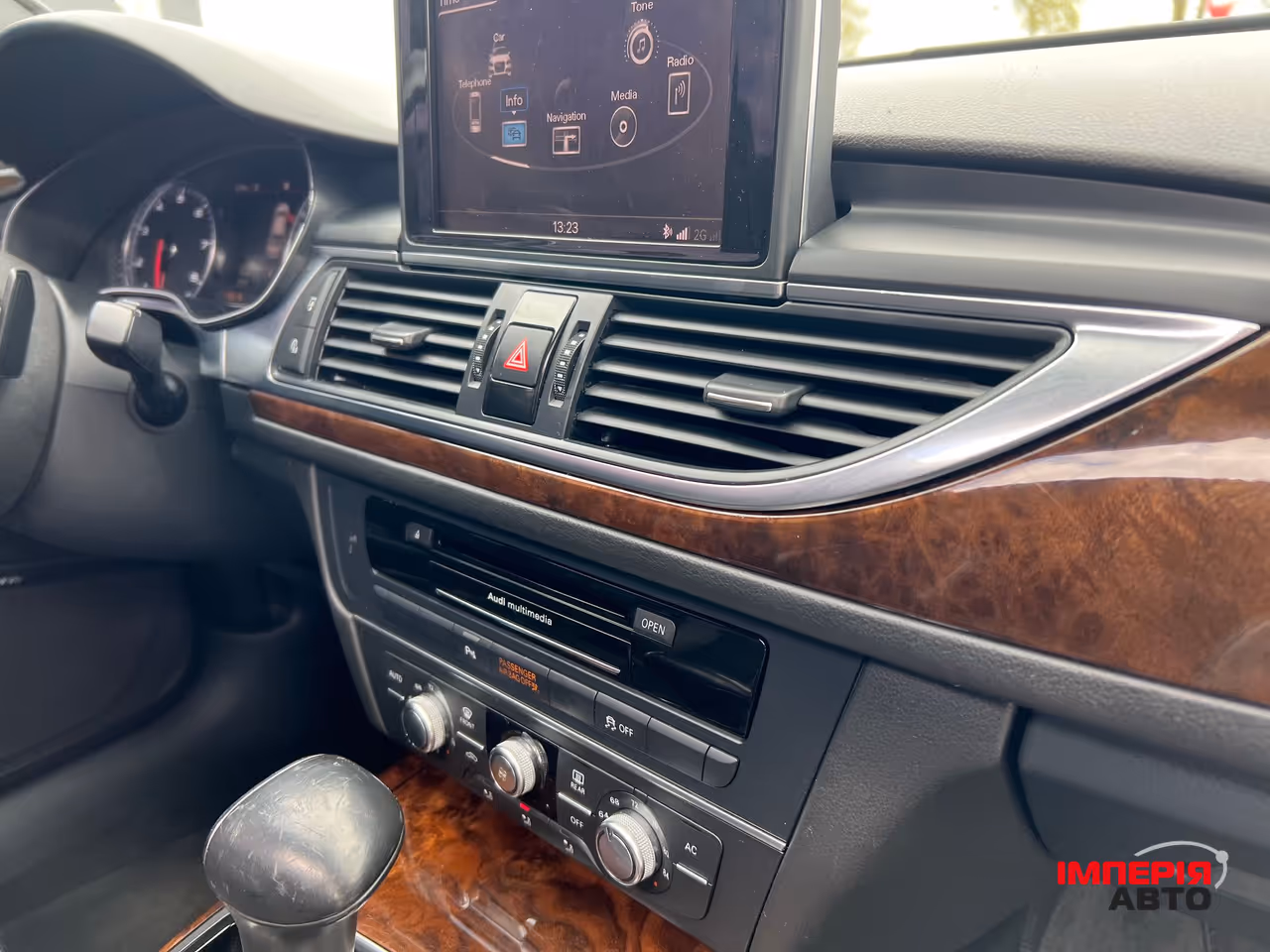 Audi A6 - фото 43