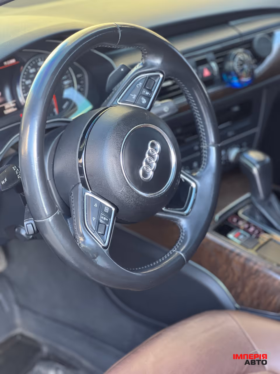 Audi A6 - фото 10