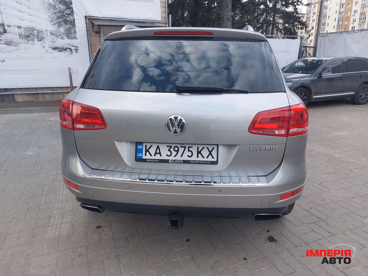 Volkswagen Touareg - фото 6