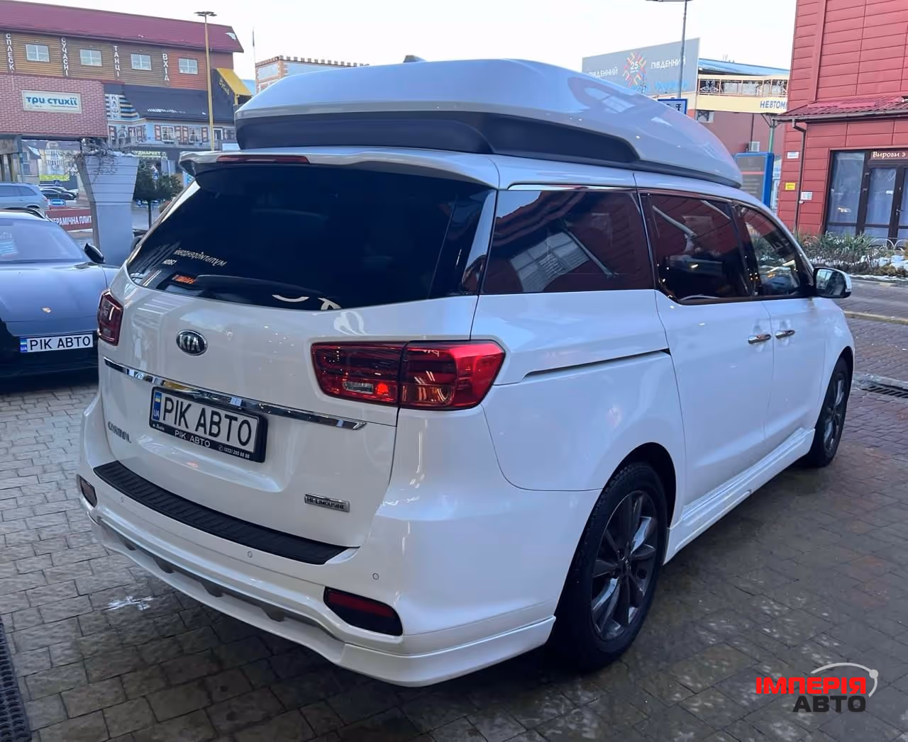 Kia Carnival - фото 4