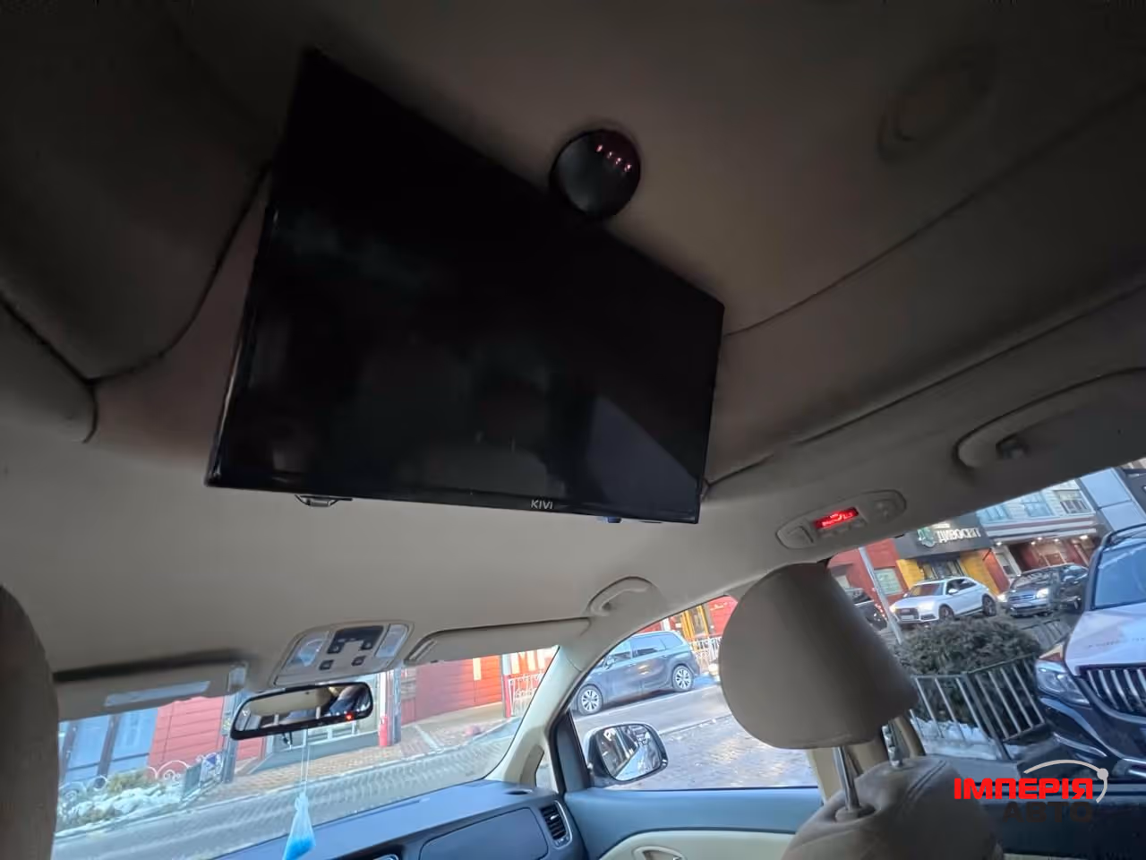 Kia Carnival - фото 8