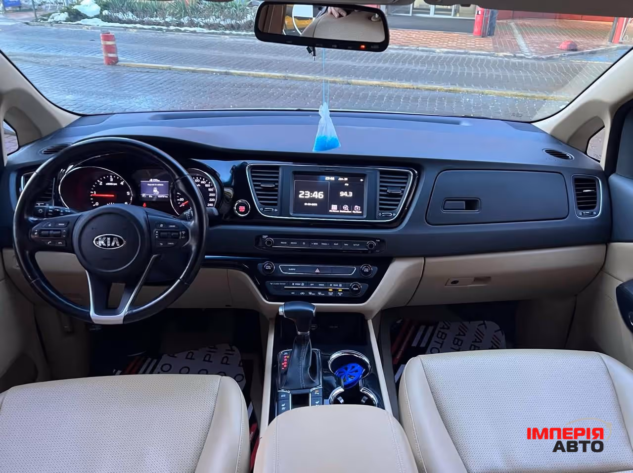 Kia Carnival - фото 9