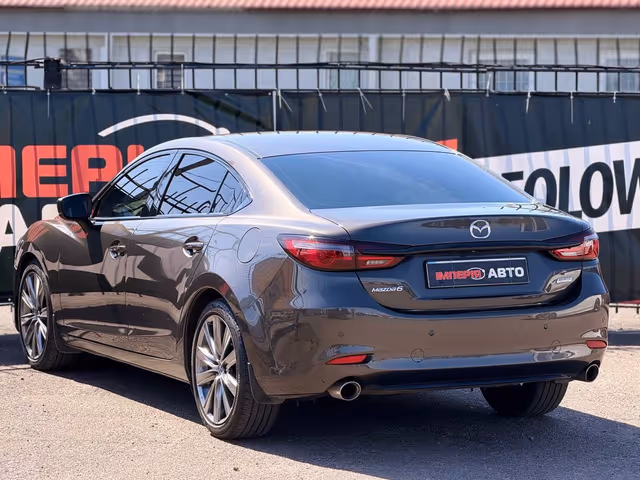 Mazda 6 - фото 4