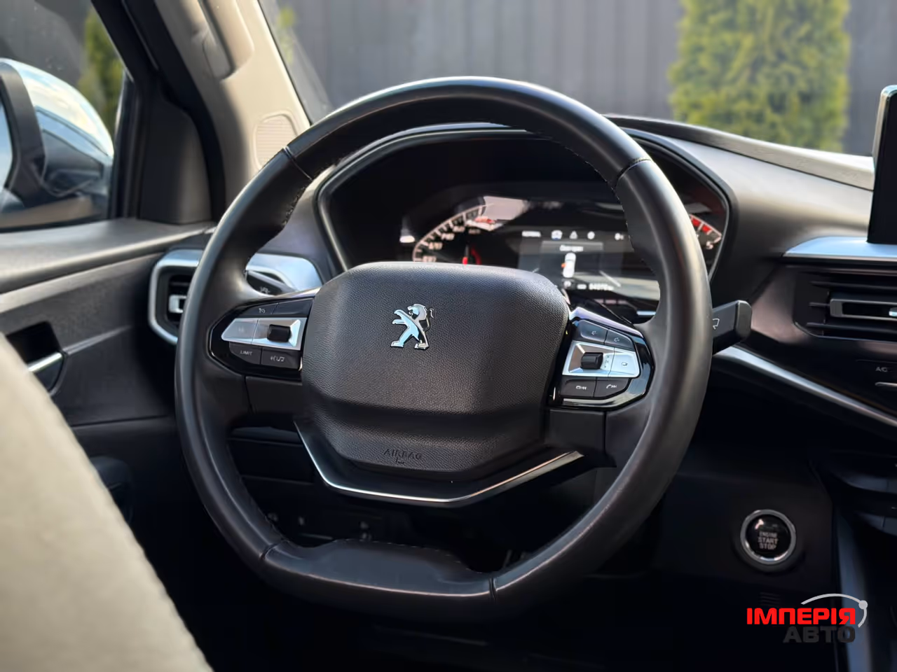 Peugeot Landtrek - фото 16