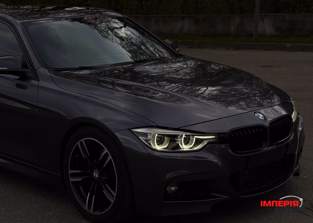 BMW 3 серії - фото 1
