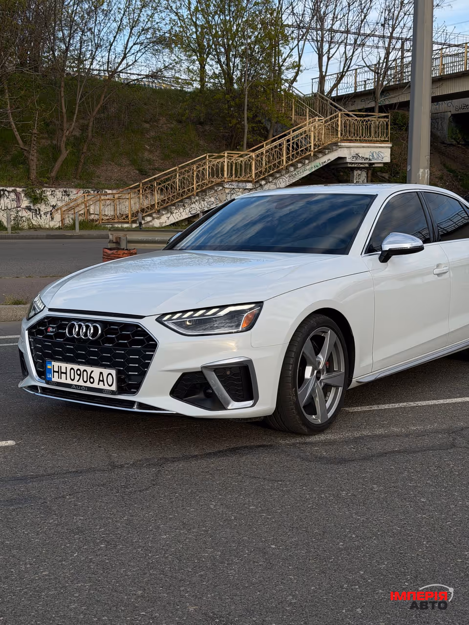Audi S4 - фото 4