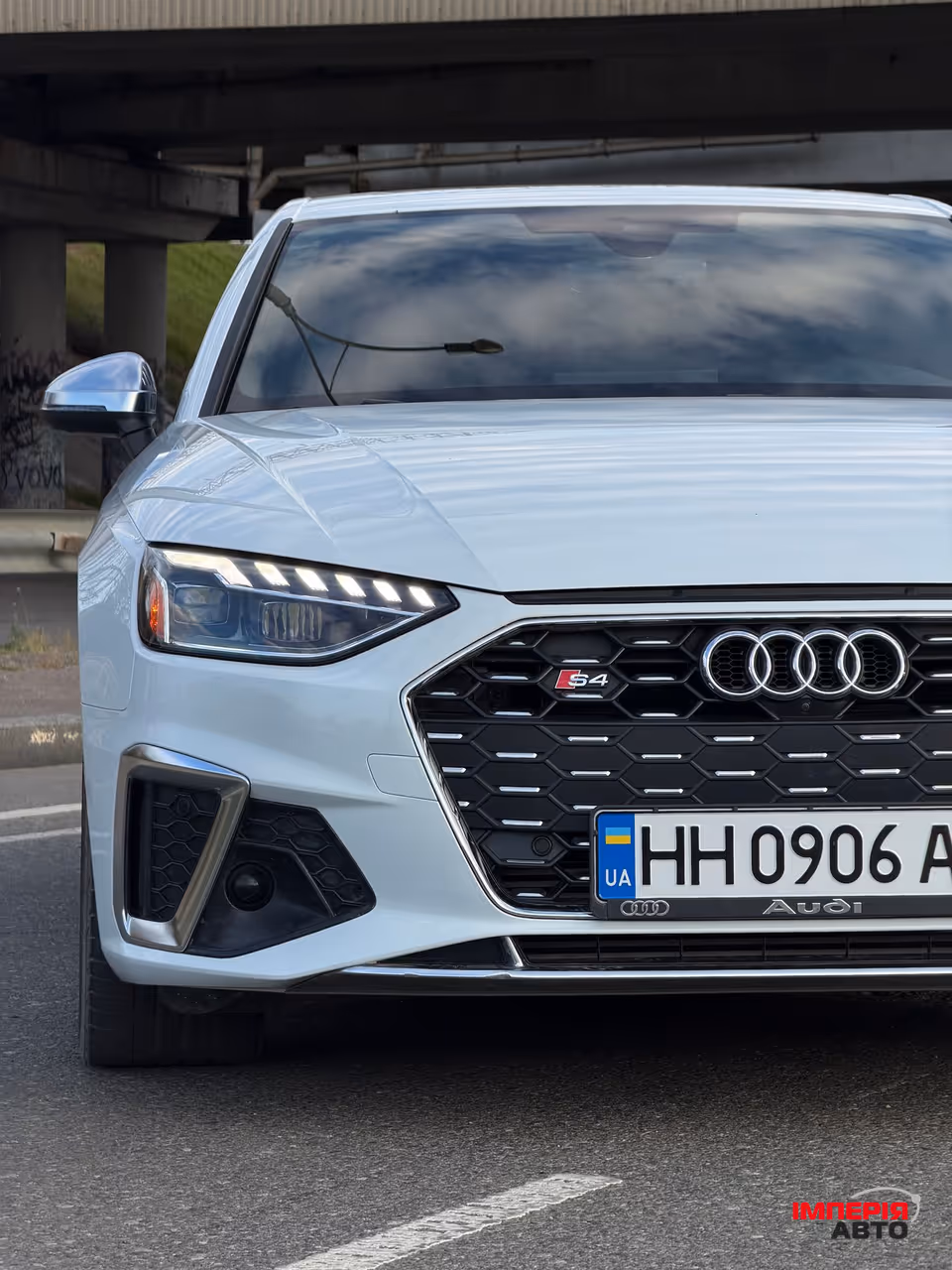 Audi S4 - фото 13