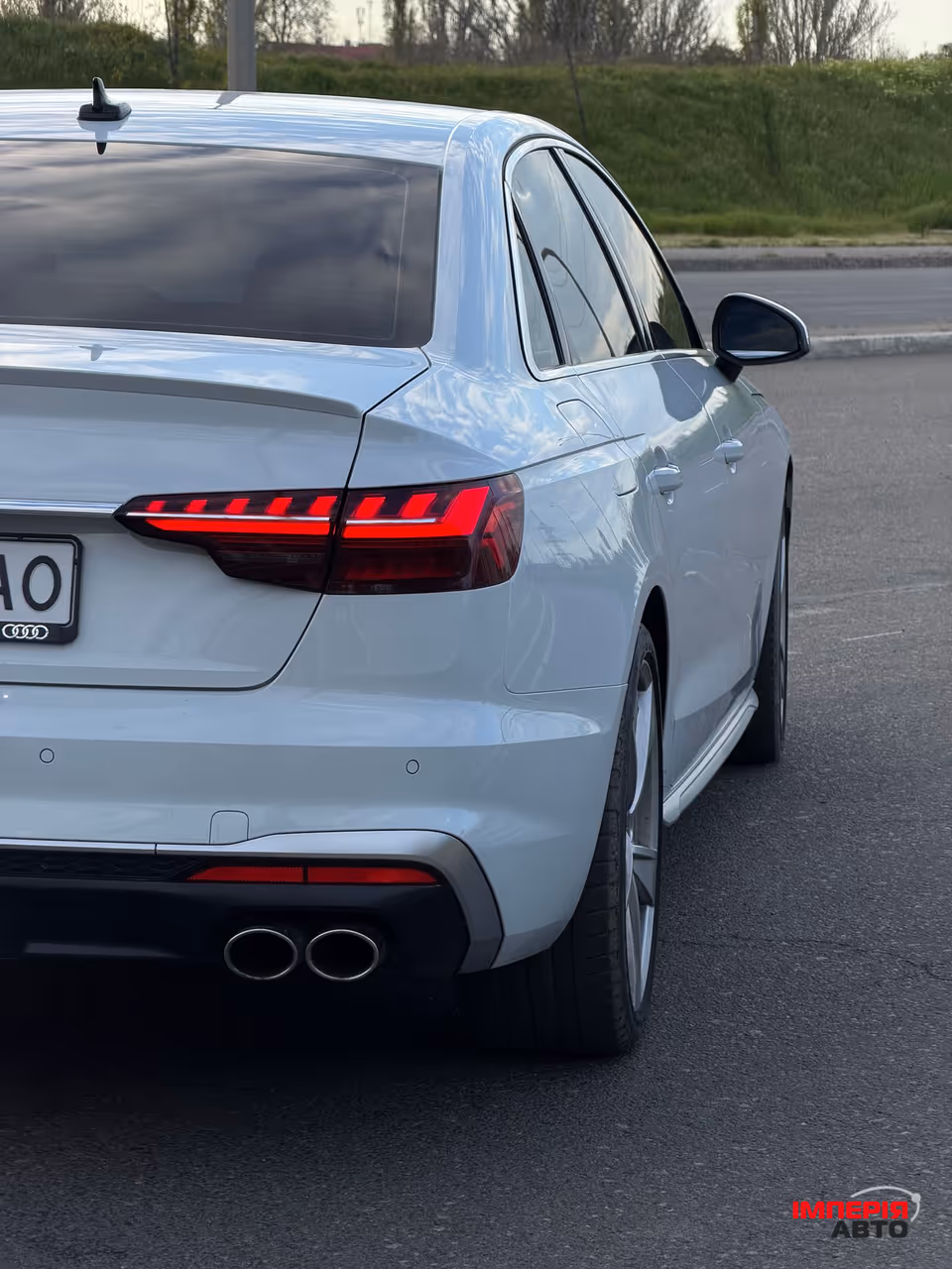Audi S4 - фото 11