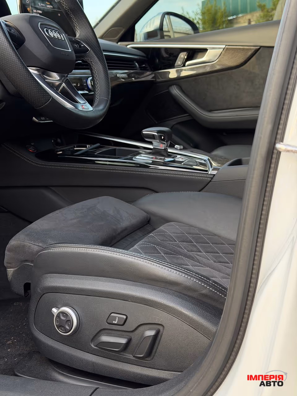 Audi S4 - фото 19
