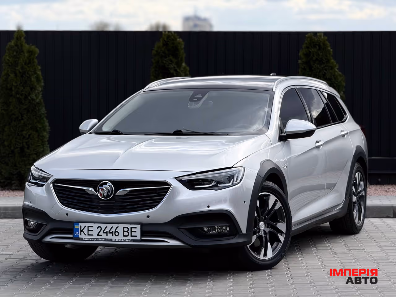 Buick Regal - фото 1