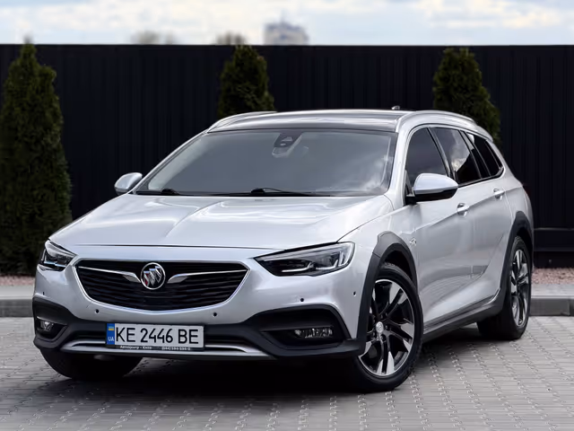 Buick Regal - фото 1