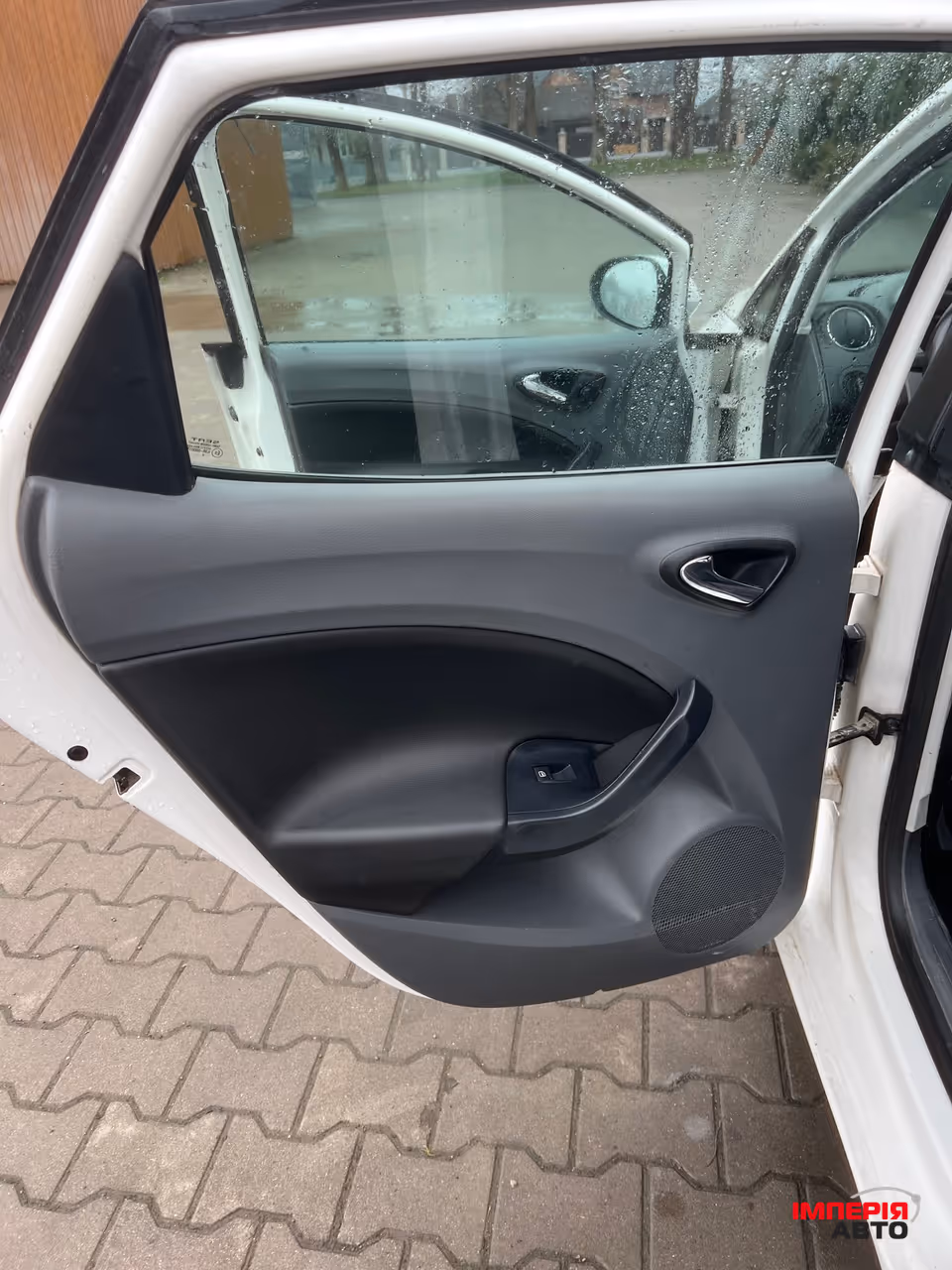 SEAT Ibiza - фото 16