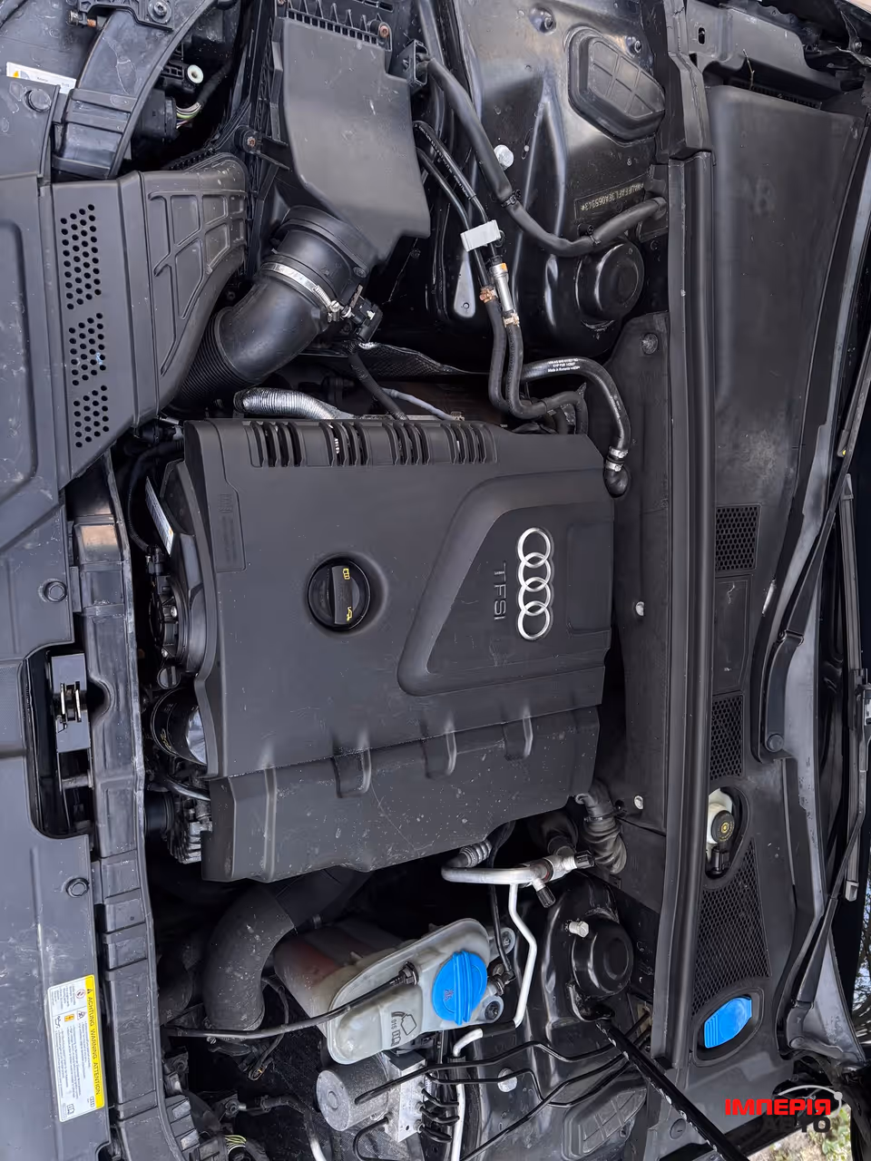 Audi A4 - фото 9