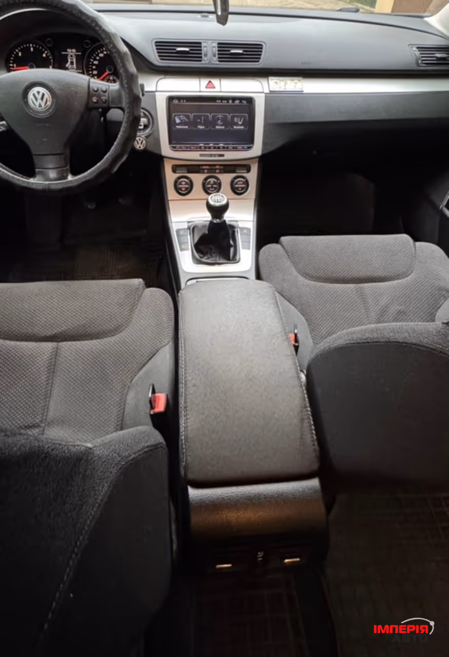 Volkswagen Passat - фото 32