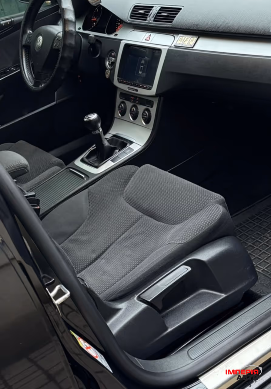 Volkswagen Passat - фото 37