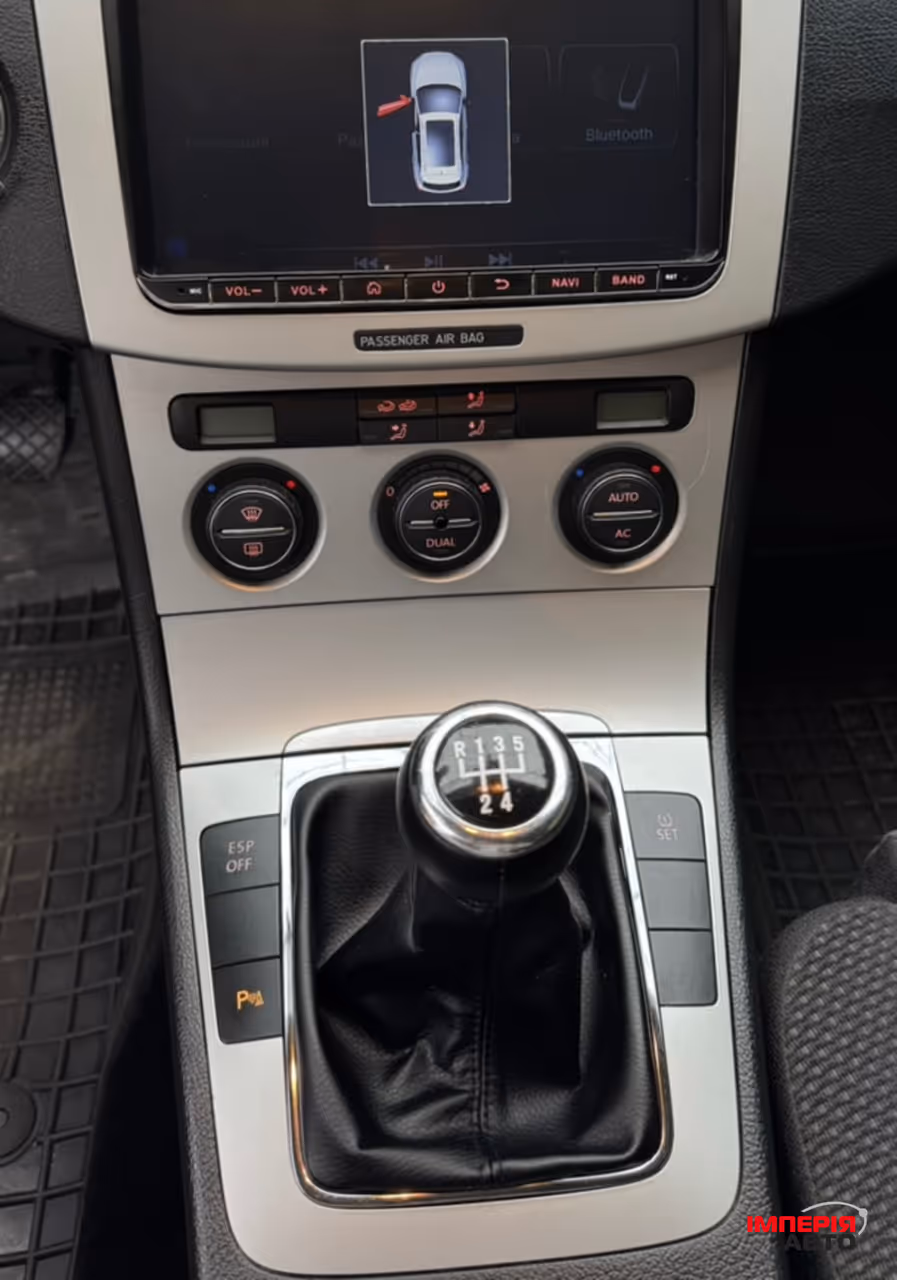 Volkswagen Passat - фото 40