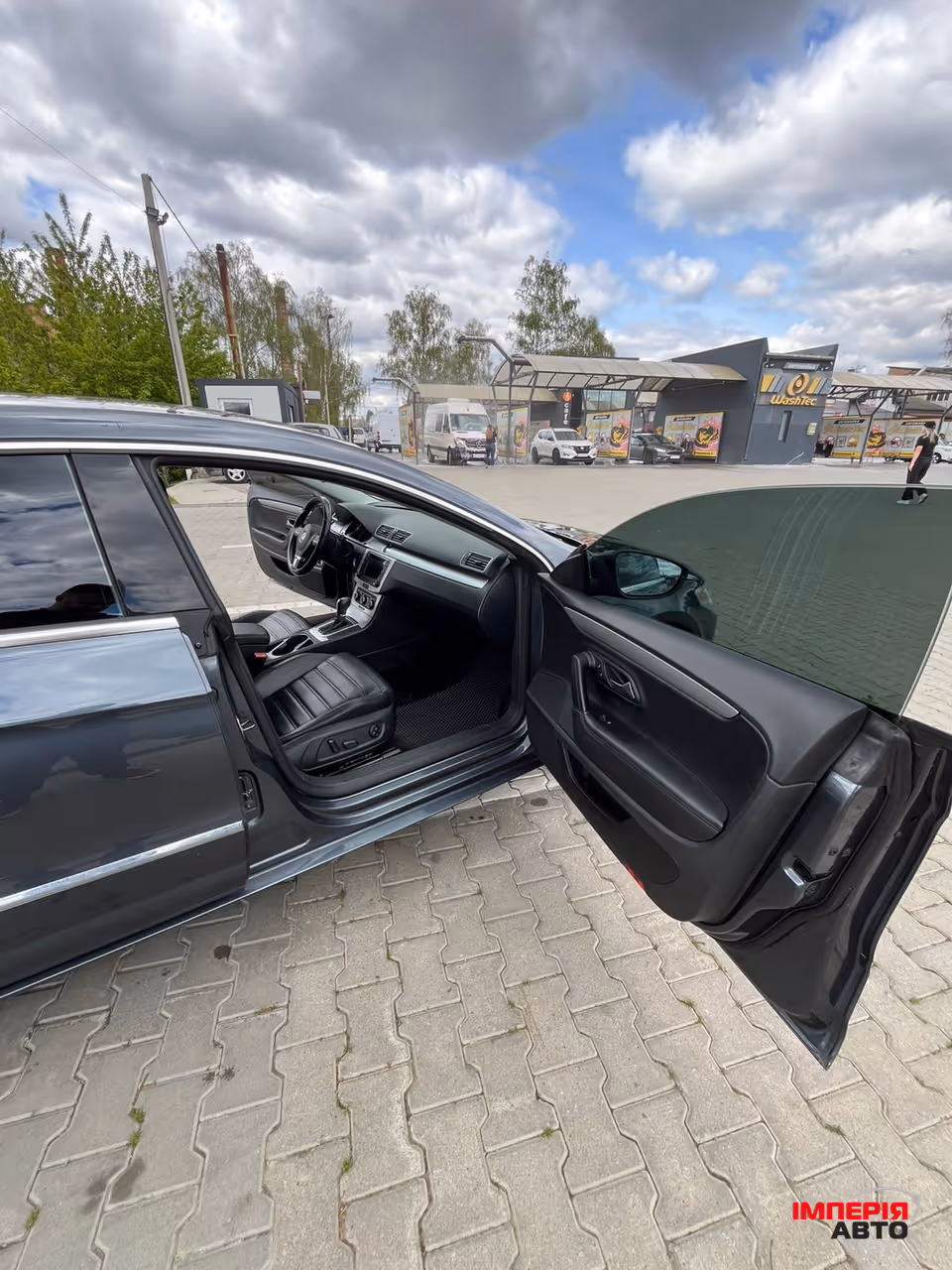 Volkswagen Passat CC - фото 14