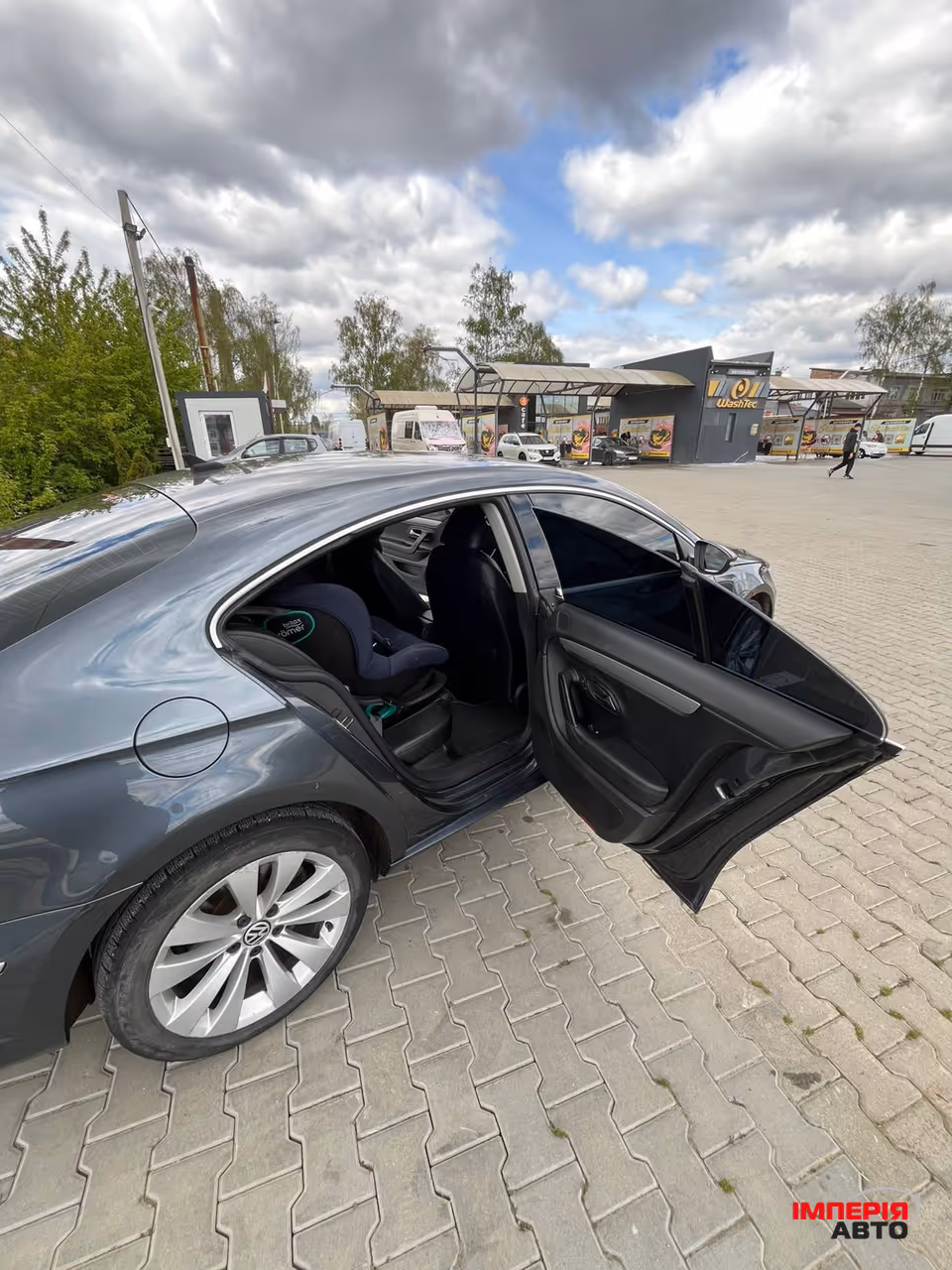 Volkswagen Passat CC - фото 18