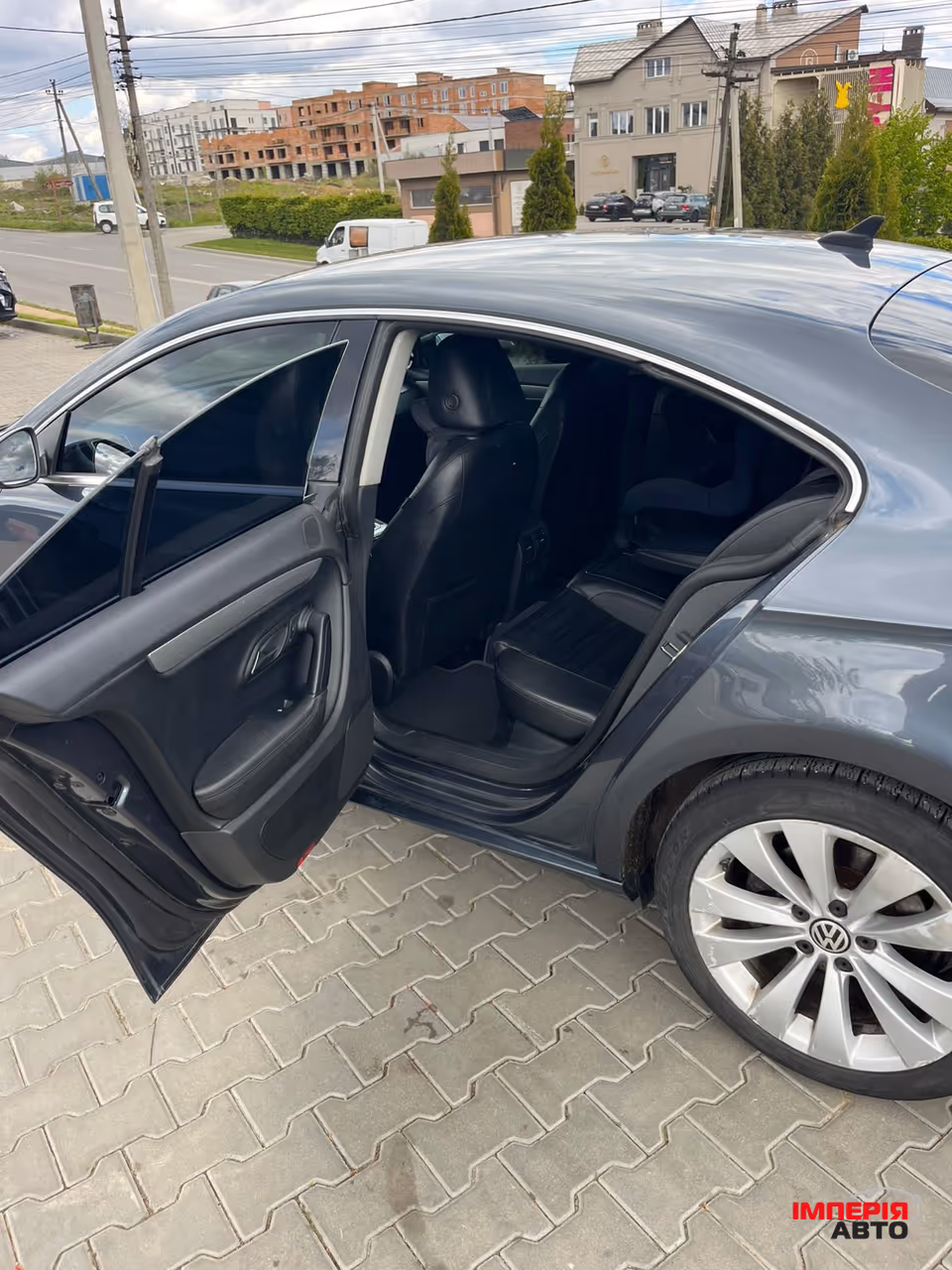 Volkswagen Passat CC - фото 21