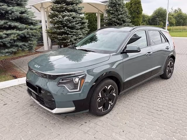 Kia Niro - фото 1