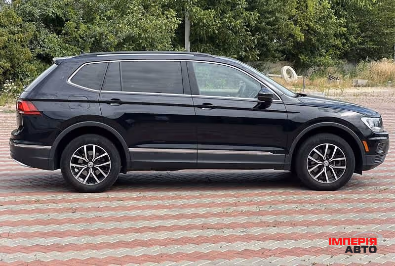 Volkswagen Tiguan - фото 5