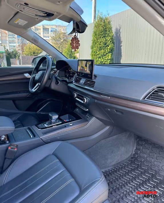 Audi Q5 - фото 12