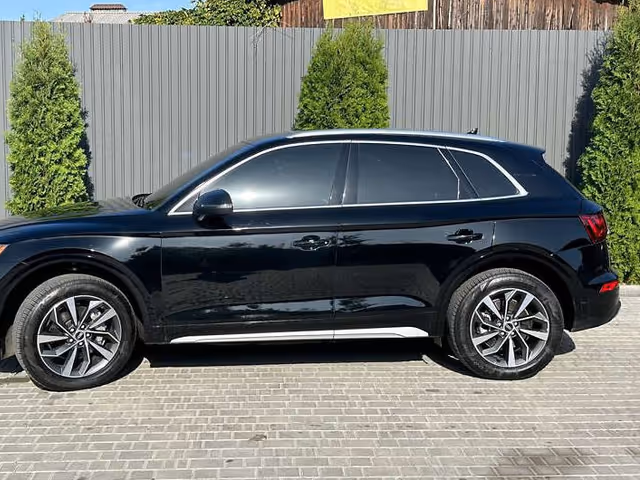 Audi Q5 - фото 4