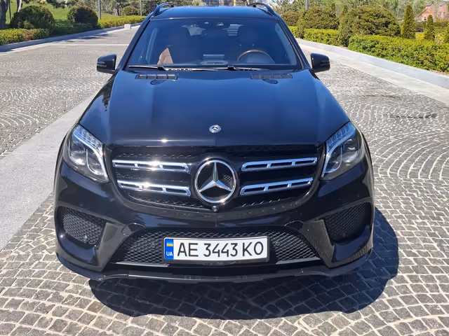 Mercedes-Benz GLS - фото 3