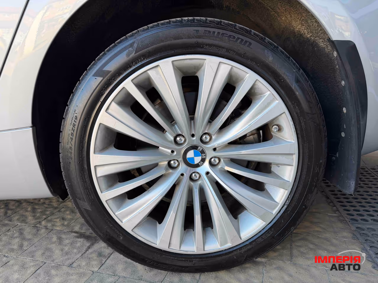 BMW 5 серії - фото 12