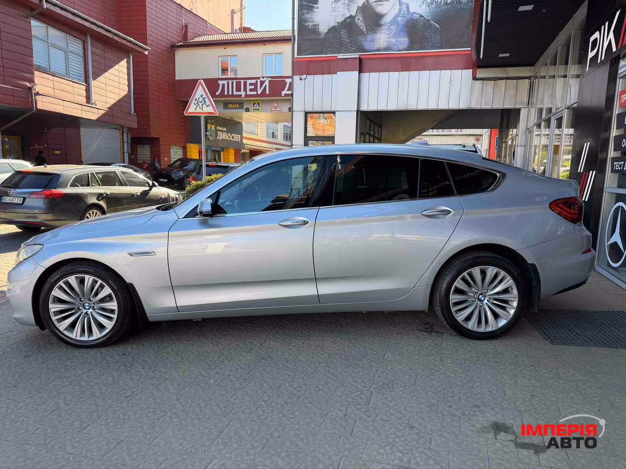 BMW 5 серії - фото 5