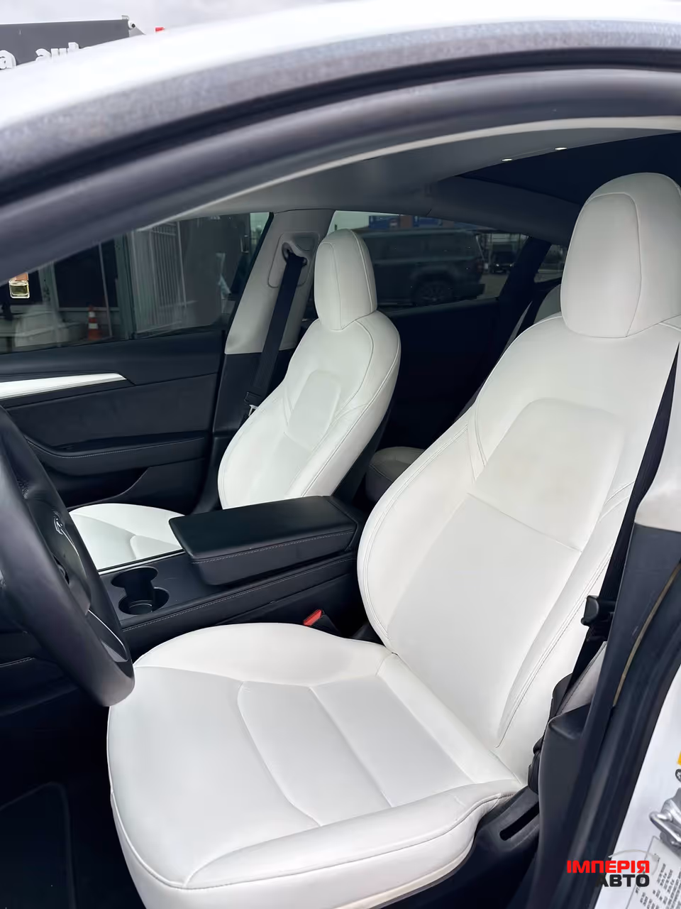 Tesla Model 3 - фото 6