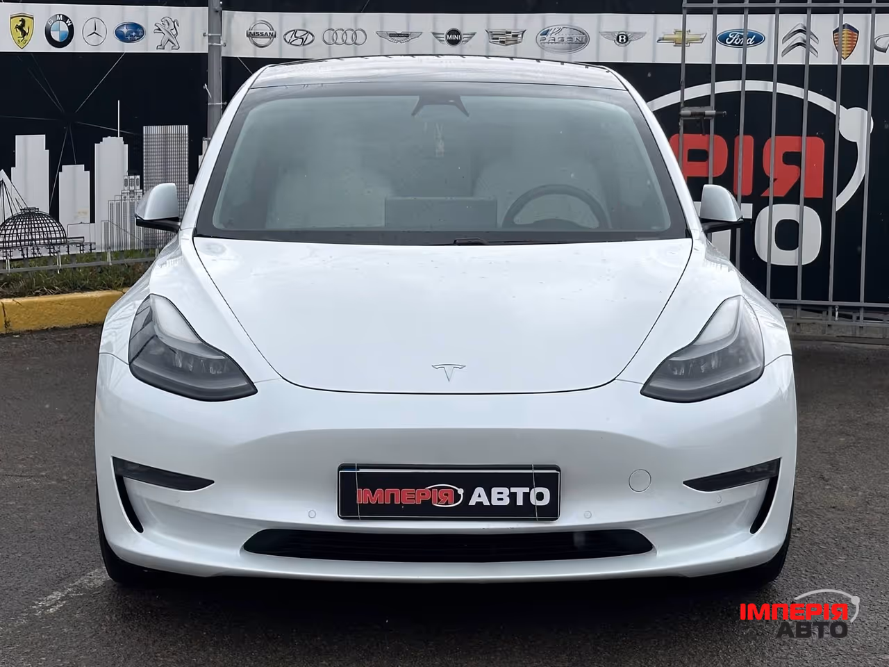Tesla Model 3 - фото 3