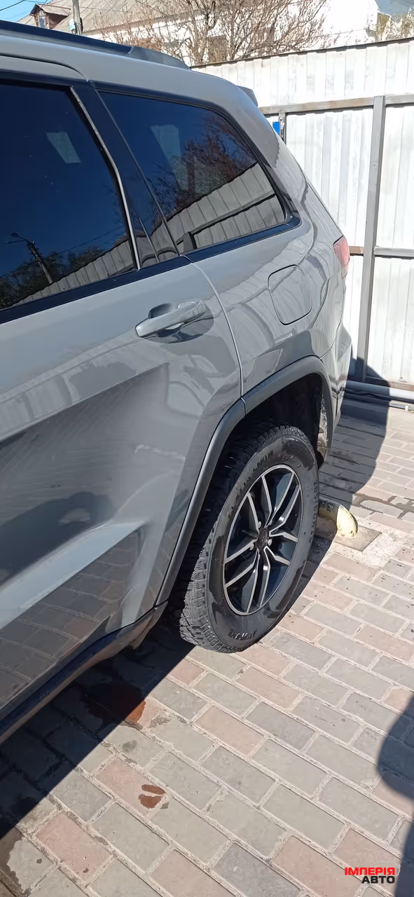Jeep Grand Cherokee - фото 22