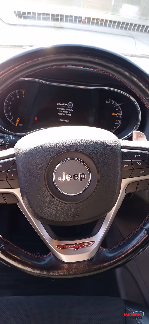 Jeep Grand Cherokee - фото 15