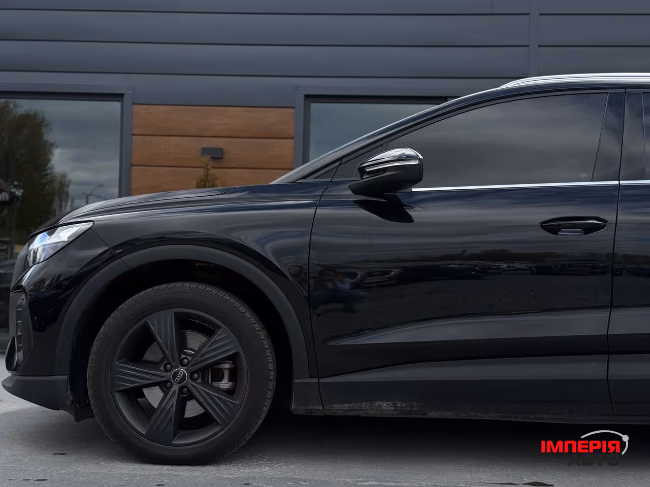 Audi Q4 e-tron - фото 11