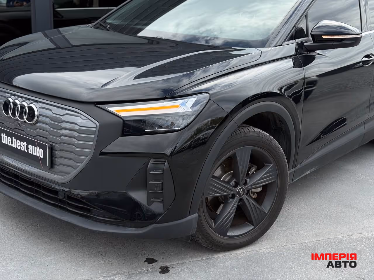 Audi Q4 e-tron - фото 6