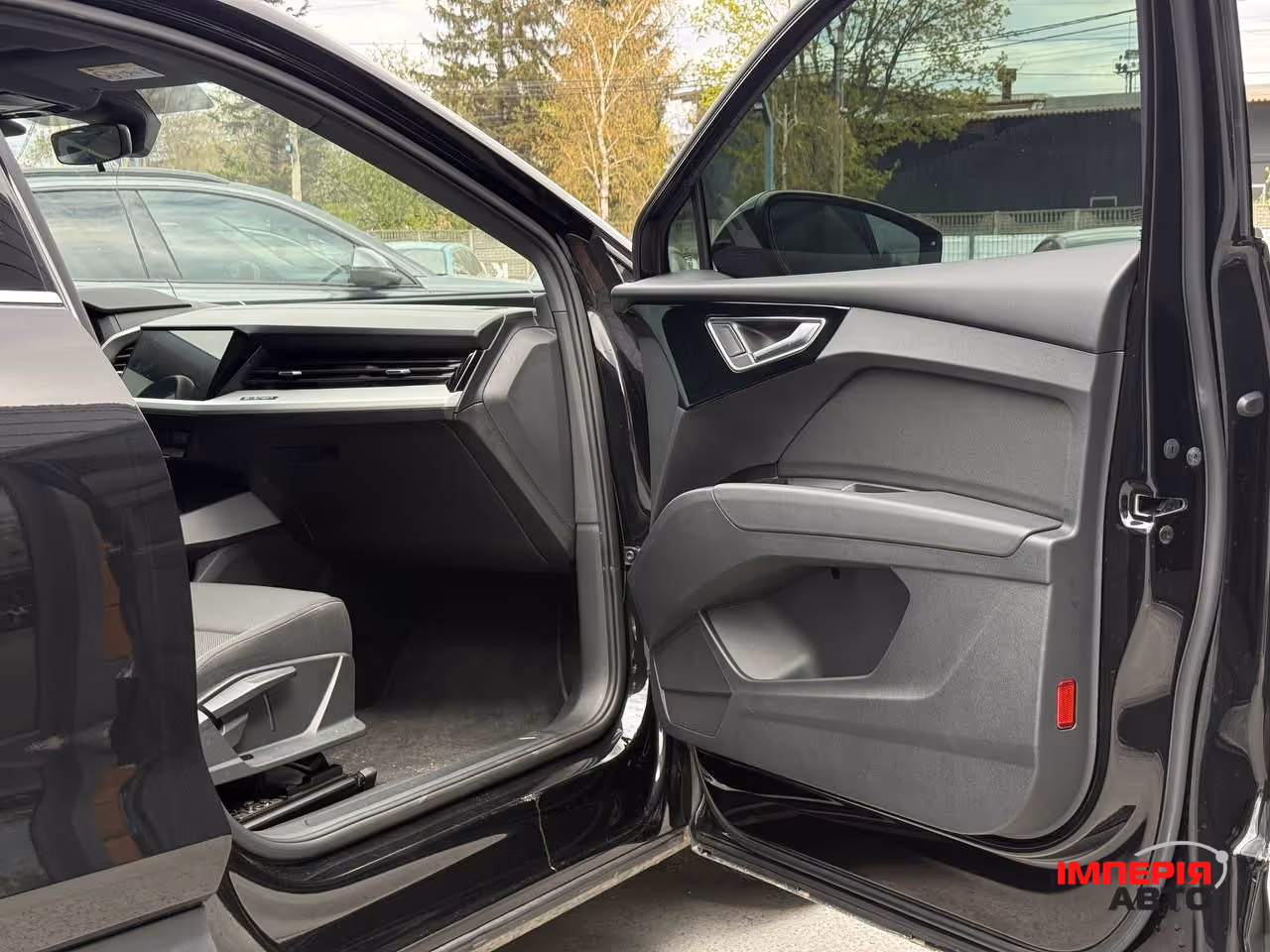 Audi Q4 e-tron - фото 95