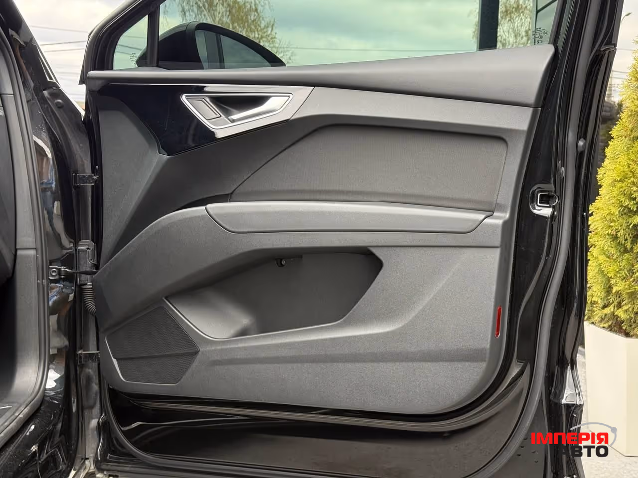 Audi Q4 e-tron - фото 96
