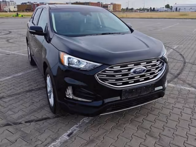 Ford Edge - фото 1