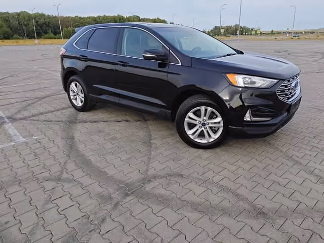 Ford Edge - фото 3