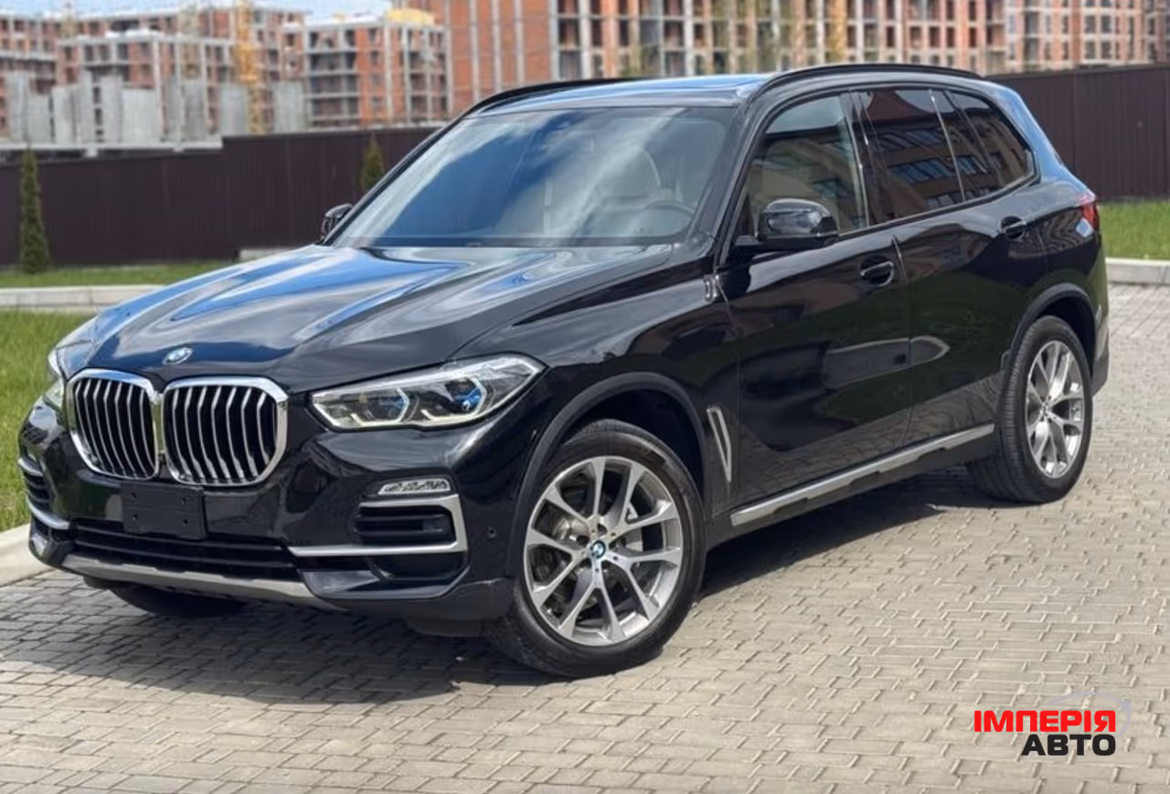 BMW X5 - фото 1