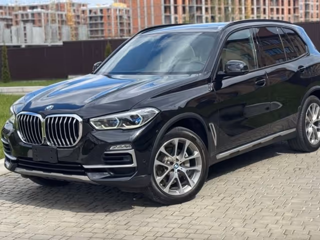 BMW X5 - фото 1