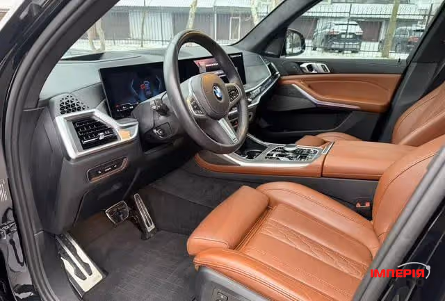 BMW X7 - фото 11
