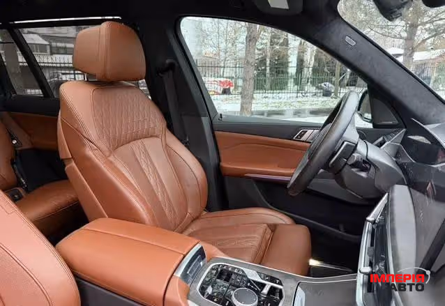BMW X7 - фото 15