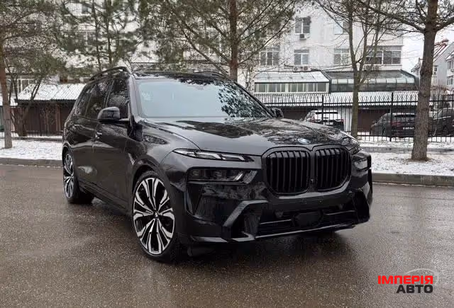 BMW X7 - фото 2