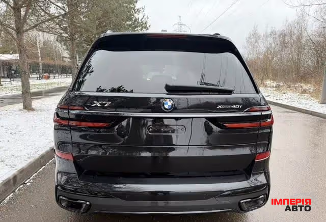 BMW X7 - фото 9