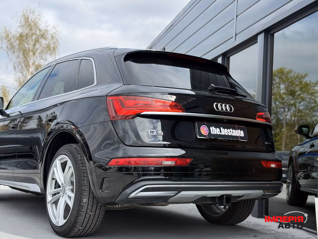 Audi Q5 - фото 10